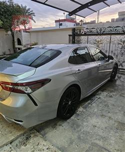 تۆیۆتا کامری